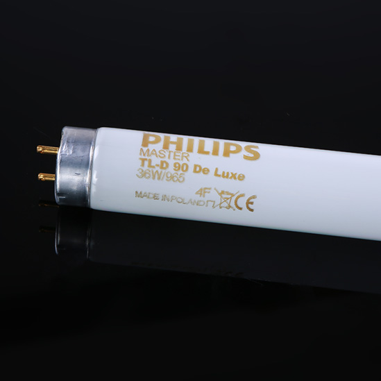  D65 Philips MASTER TL-D 90 De Luxe 36W/965